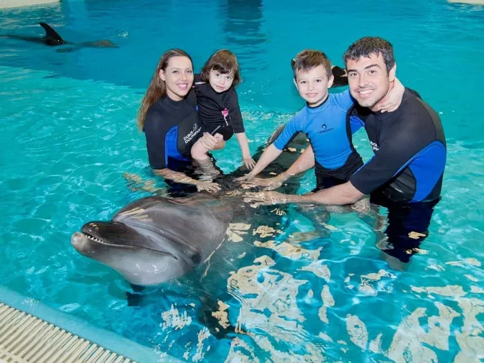 Дельфинарий "Dubai Dolphinarium"