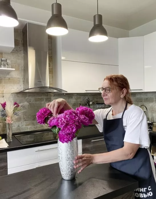 ​Профессиональная уборка "Clean with love".