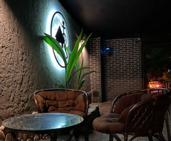 Кальянная "Dym Dymych Lounge" на Уральской