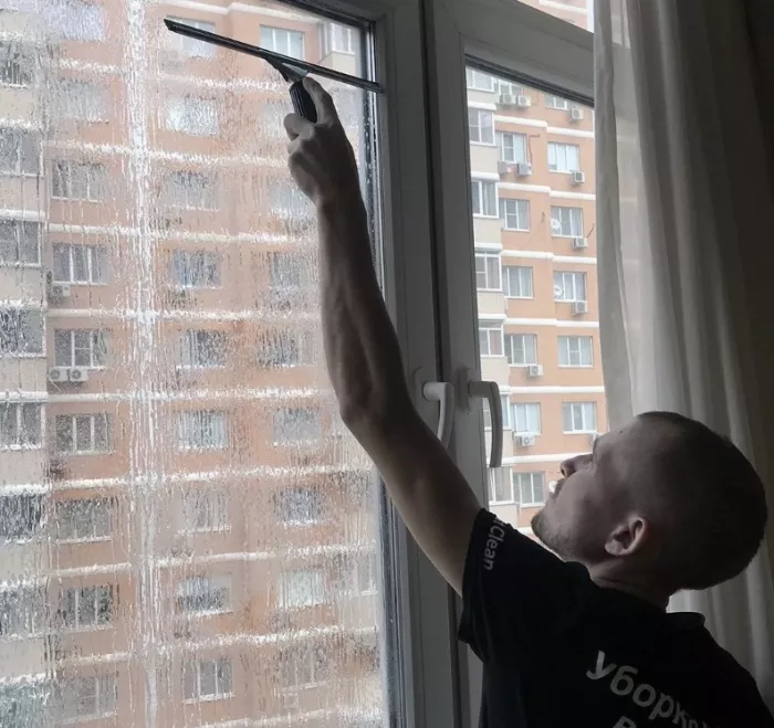 ​Компания по уборке квартир "Fast clean".