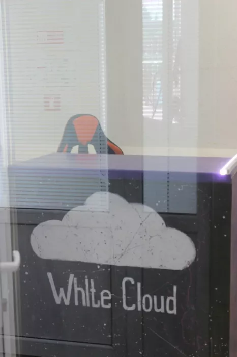 Вейп-шоп "White Cloud".