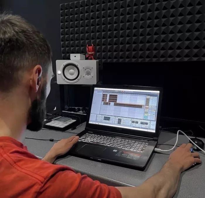 Профессиональная школа диджеинга "DJ PLACE"