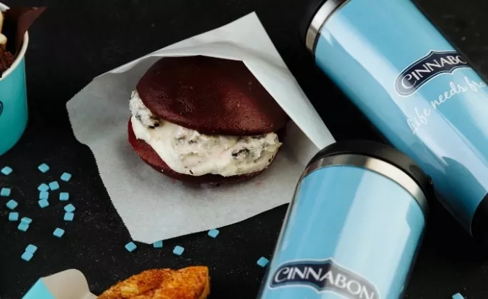 Кофейня "Cinnabon".