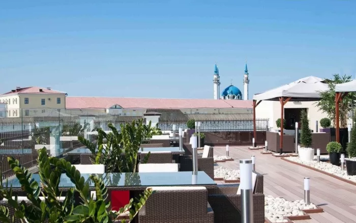 Панорамный ресторан-бар "The Terrace".