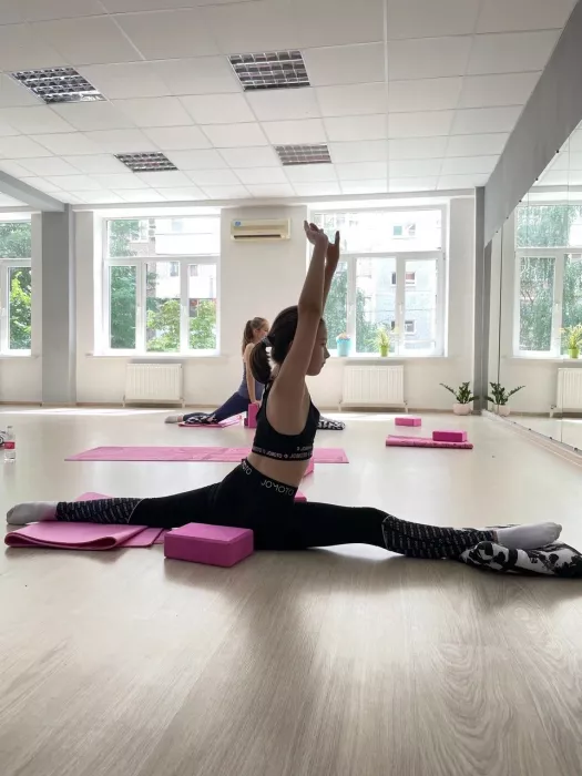​Фитнес-клуб "Pro shpagat" на Чекистов.