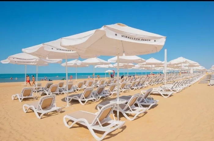Miracleon beach  (Мираклеон пляж) 