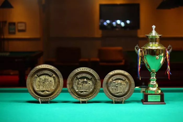 Бильярдный клуб "Effe Billiard Club".