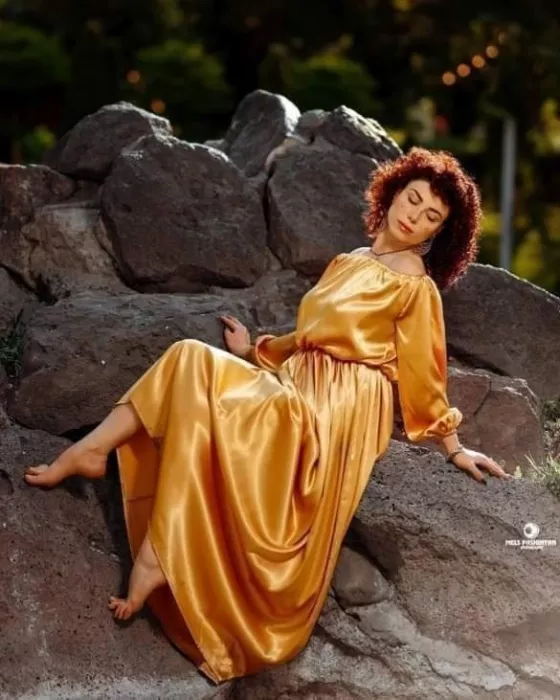 Модельное агентство "Armenia Yash Models".