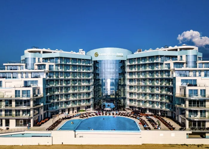 Отель "Grand hotel Anapa"
