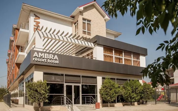 Отель "Ambra"