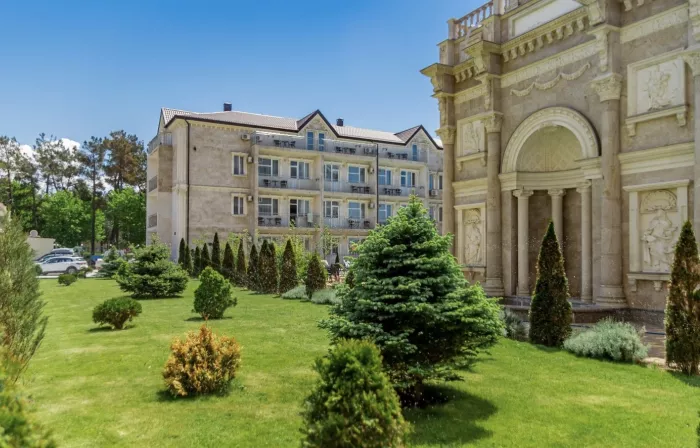 Отель "Avdallini Golden Bay"