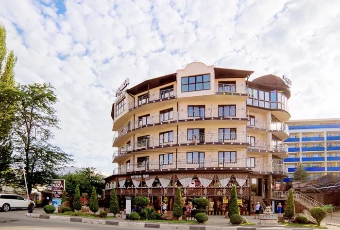Отель "Plaza"