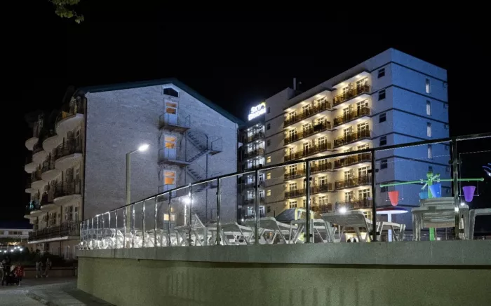 Гостиница "Skybridge"