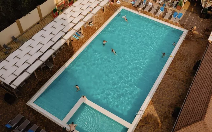Гостиничный комплекс "Family Pride Inn"