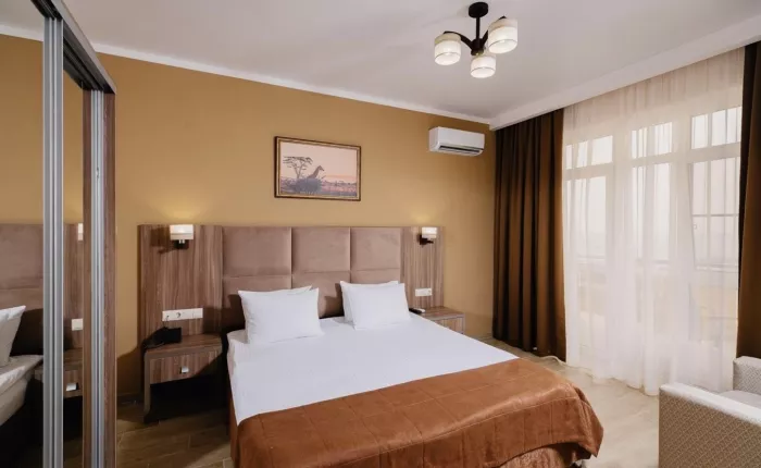 Гостиничный комплекс "Family Pride Inn"