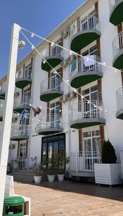 Отель "Green park hotel"