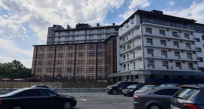 Гостиница "Брасс фэмили"