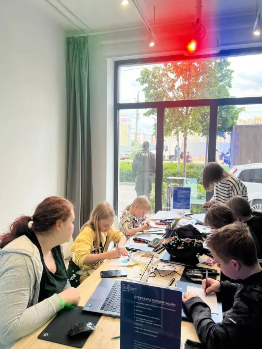 Школа дизайна "Education design" на Радужной.