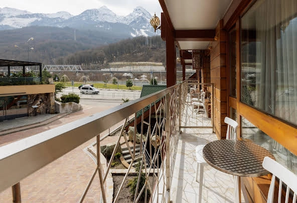 Отель «Stellar Collection Chalet»