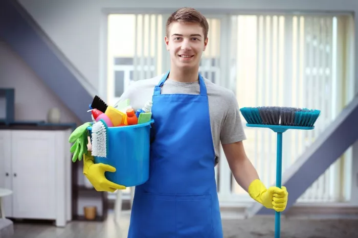 Услуги по уборке "Fresh Cleaning Service".