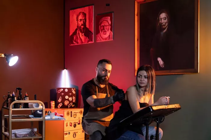 Тату-салон "Hovo Tattoo".