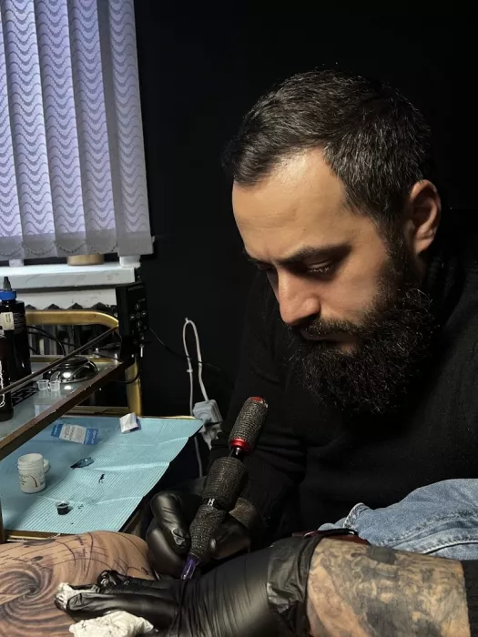 Тату-салон "Hovo Tattoo".
