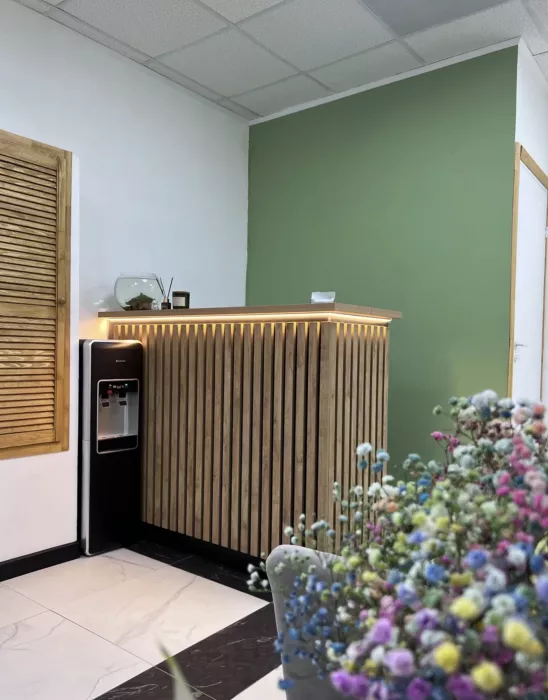 Салон красоты "Studio V23"