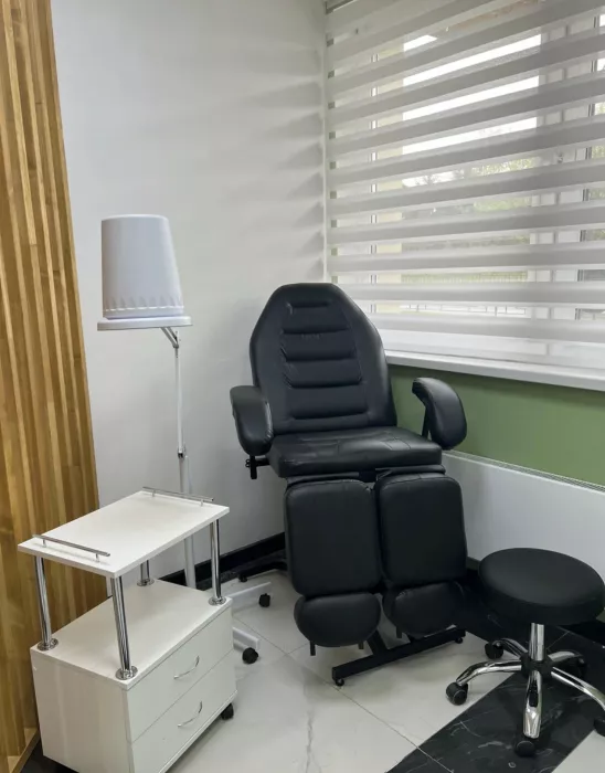 Салон красоты "Studio V23"