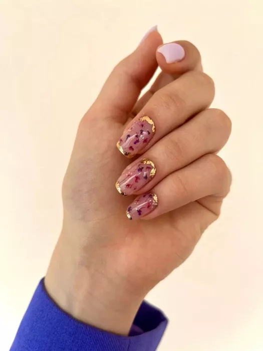 Ногтевая студия "NailBar Luxio".