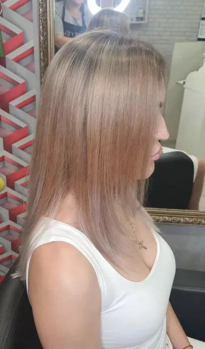 Салон красоты "Эва".