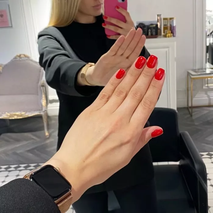 Салон красоты "Selfie Beauty Room".