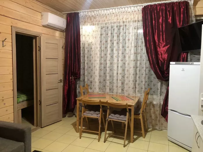 Гостиница "Ассоль".
