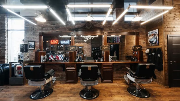"OldBoy Barbershop" - мужская парикмахерская в Ульяновске.