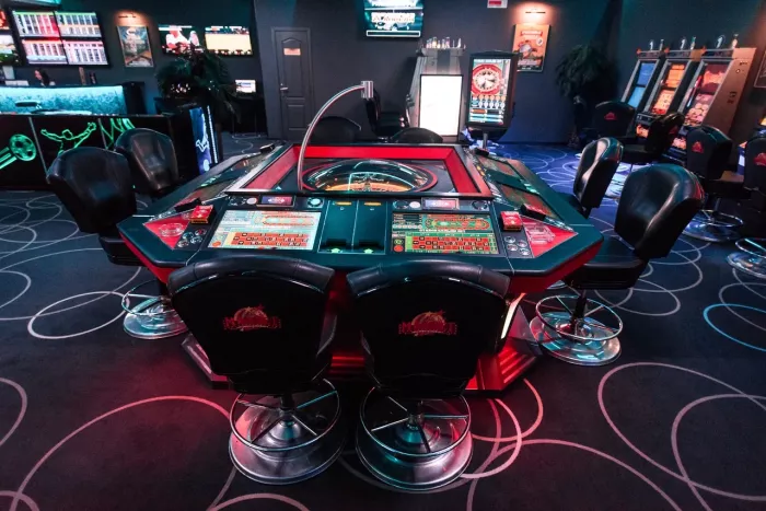 Игорный клуб "Maxbet"