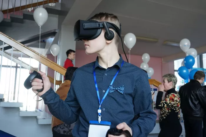 Клуб виртуальной реальности "Vr Life"