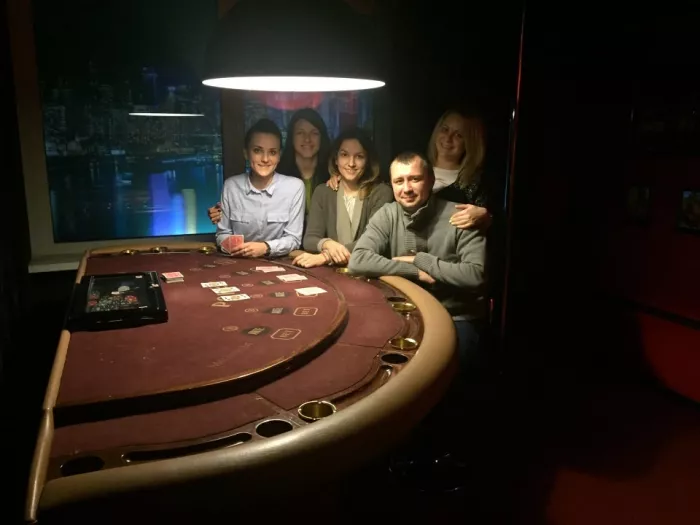 Развлекательный центр "GameRoom"