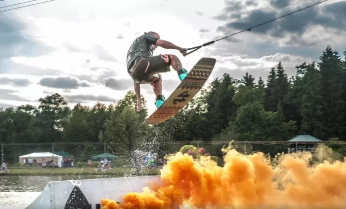 Вейк-клуб "Gloria Wake Park"