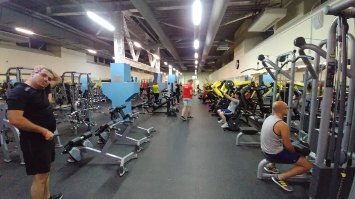 Бассейн в Нижнем Новгороде "Fitness House".