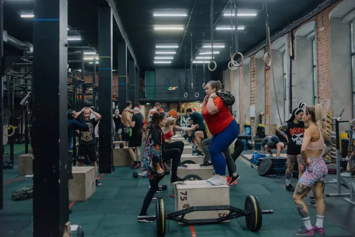 Спортивный зал "Volga Athletics".