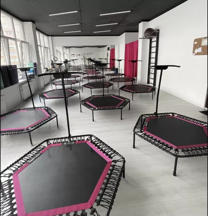 Студия растяжки "Cherry Fitness"