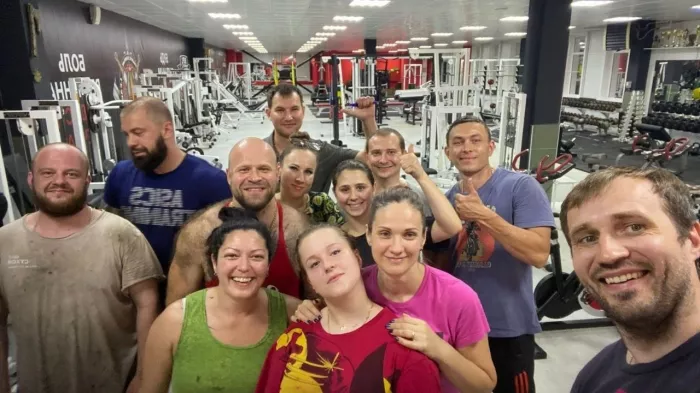 Тренажерный зал "NOVOSPORT".