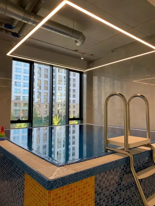 Клуб плавания "AquaSwim".