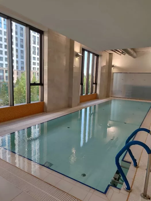 Клуб плавания "AquaSwim".