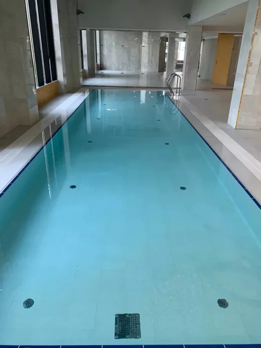 Клуб плавания "AquaSwim".