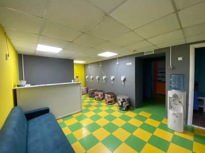 Семейный бассейн "Bassein Club".