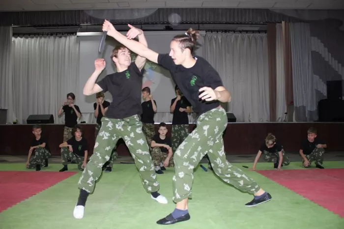 Рукопашный бой "Сибирский Вьюн".