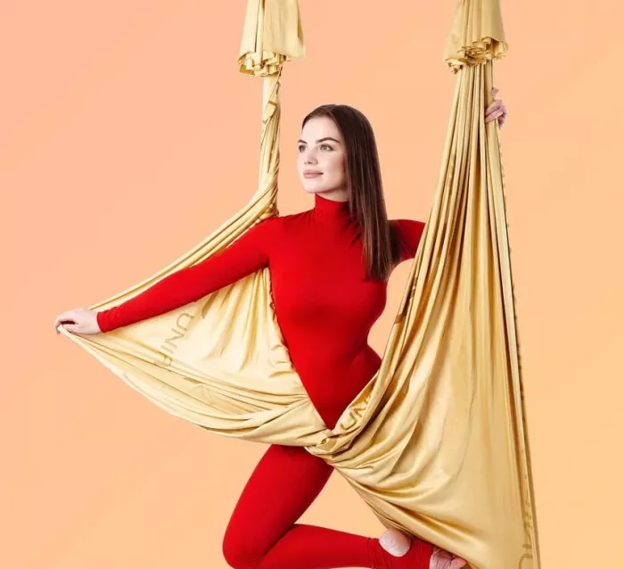 Фитнес-клуб "Flex & Fly".