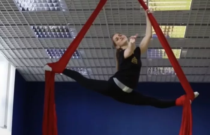 Детский акробатических клуб "Gymme"