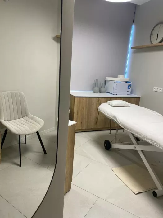 Клуб оздоровительных практик "Gururoom".