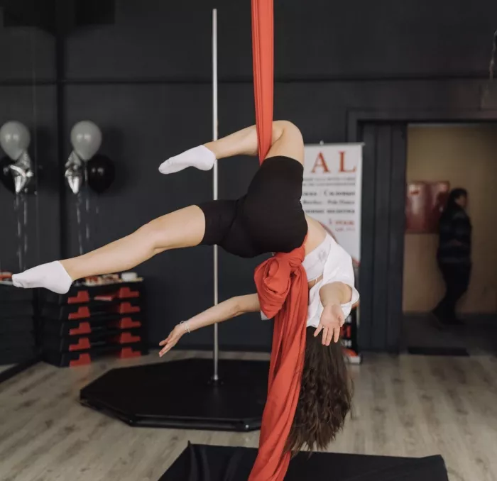 Спортивный зал и фотостудия "Zal"